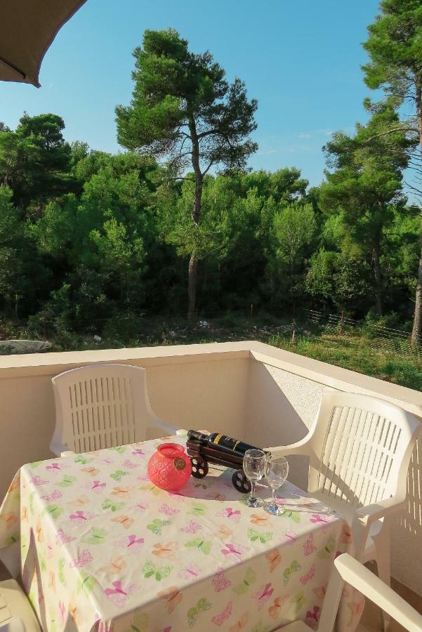 Apartma Daria Pakostane
